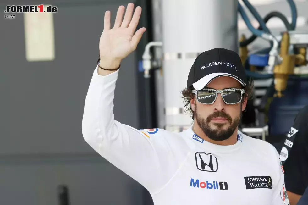 Foto zur News: Fernando Alonso (McLaren)