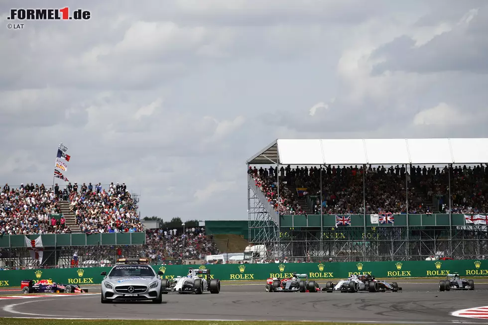 Foto zur News: Felipe Massa (Williams), Lewis Hamilton (Mercedes), Valtteri Bottas (Williams) und Nico Rosberg (Mercedes)