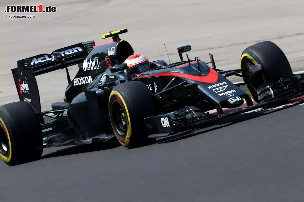 Foto zur News: Jenson Button (McLaren)