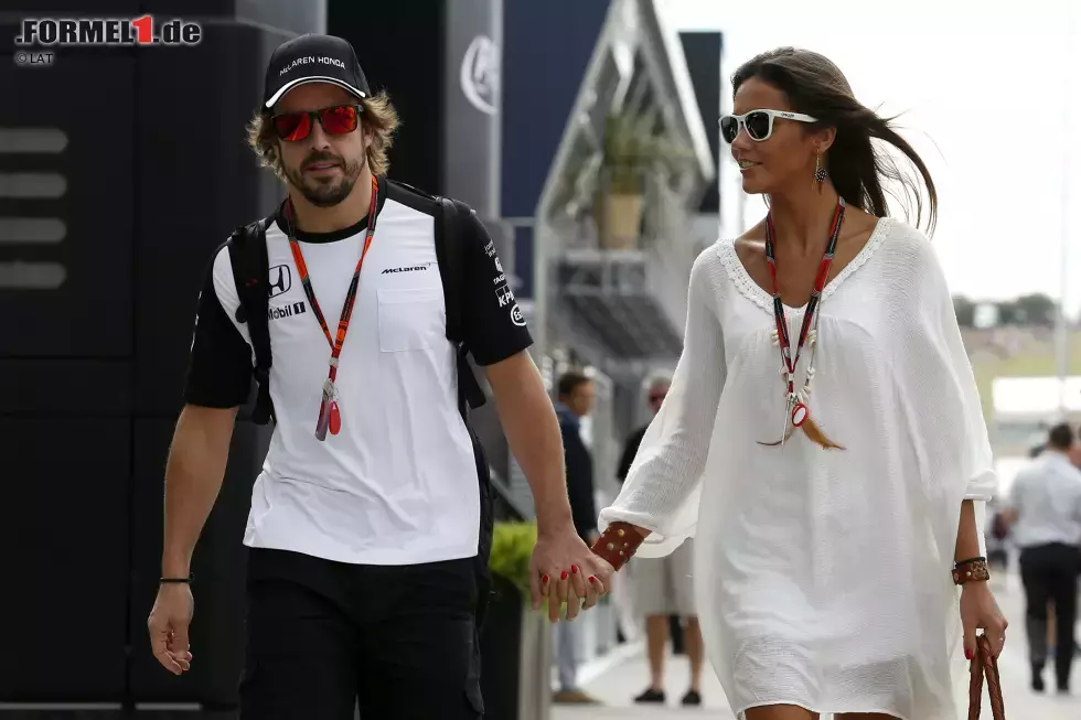 Foto zur News: Fernando Alonso (McLaren)