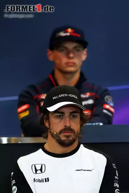 Foto zur News: Fernando Alonso (McLaren)