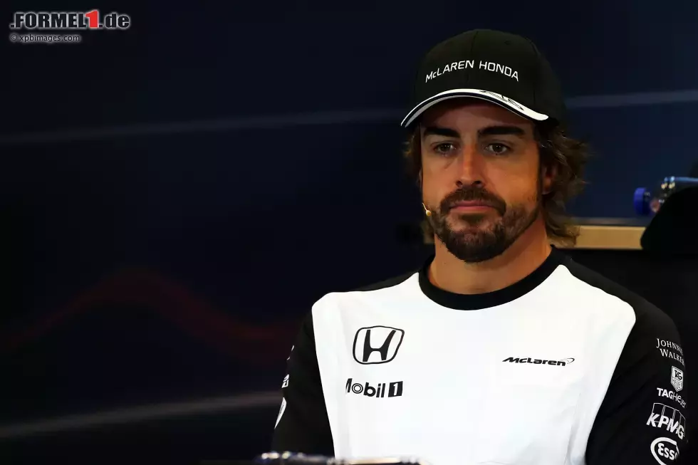 Foto zur News: Fernando Alonso (McLaren)