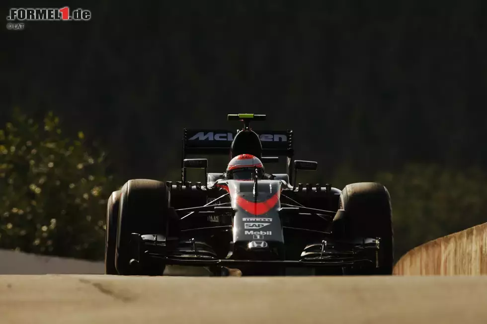 Foto zur News: Jenson Button (McLaren)