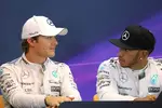 Foto zur News: Nico Rosberg (Mercedes) und Lewis Hamilton (Mercedes)