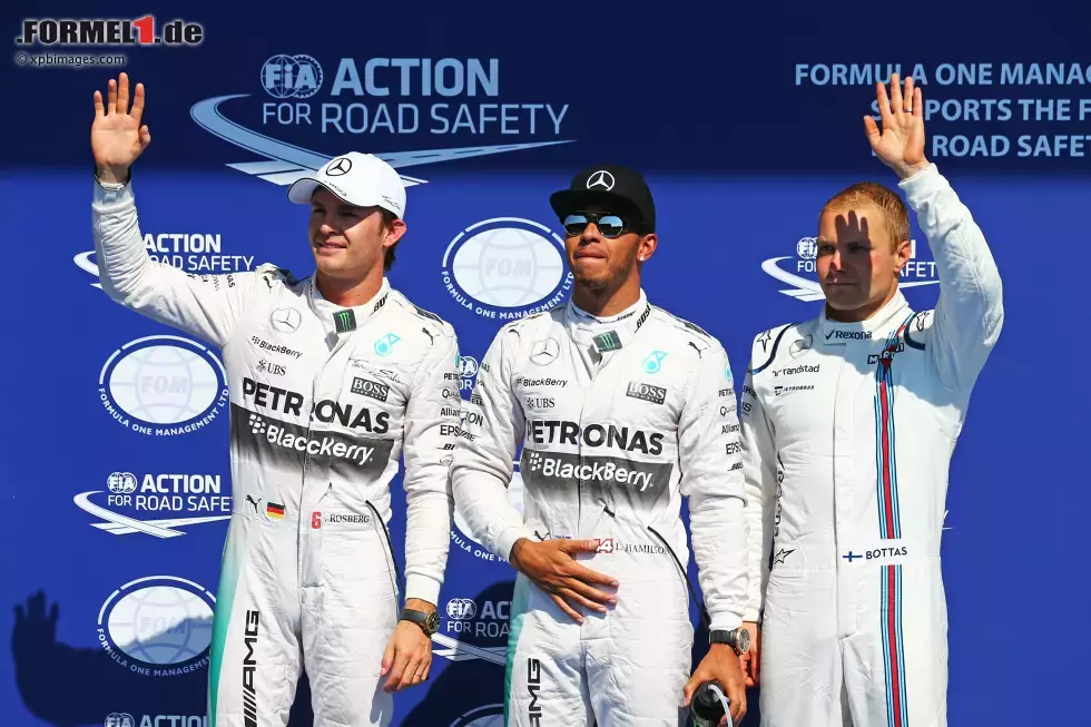 Foto zur News: Nico Rosberg (Mercedes), Lewis Hamilton (Mercedes) und Valtteri Bottas (Williams)