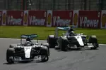 Foto zur News: Lewis Hamilton (Mercedes) und Nico Rosberg (Mercedes)