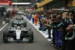 Foto zur News: Lewis Hamilton (Mercedes) und Nico Rosberg (Mercedes)