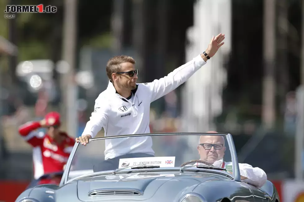 Foto zur News: Jenson Button (McLaren)