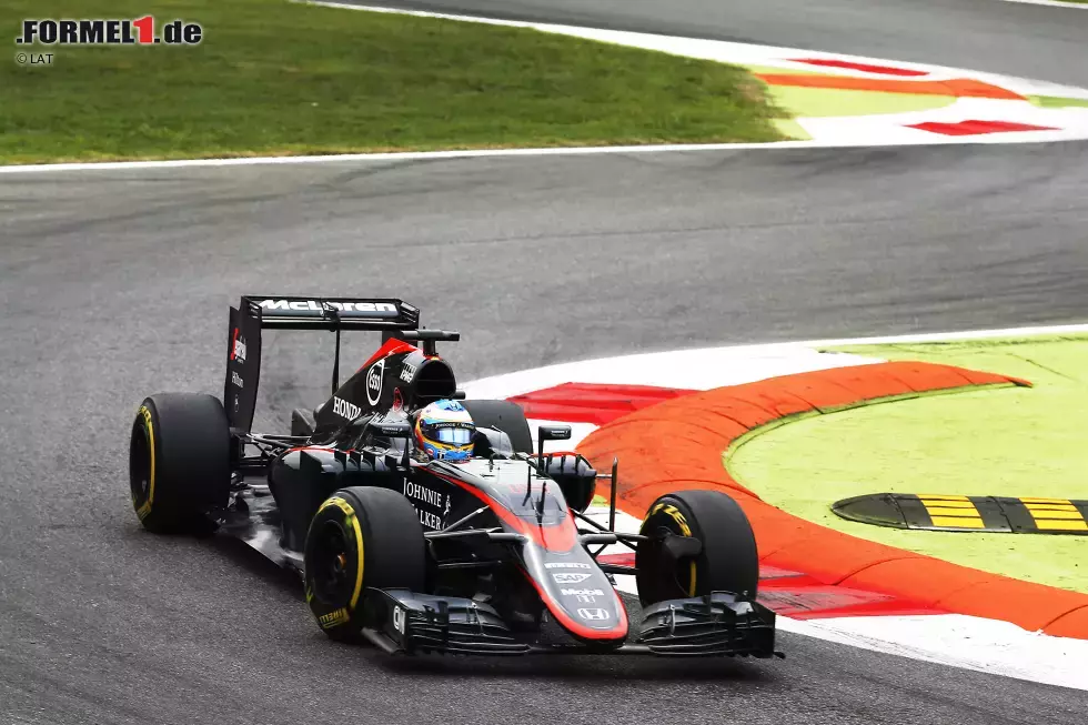 Foto zur News: Fernando Alonso (McLaren)