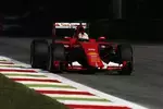 Foto zur News: Sebastian Vettel (Ferrari)