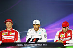 Gallerie: Lewis Hamilton (Mercedes), Kimi Räikkönen (Ferrari) und Sebastian Vettel (Ferrari)