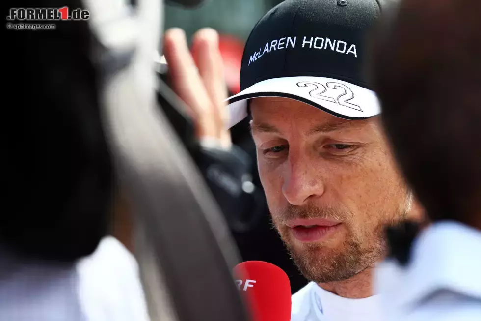 Foto zur News: Jenson Button (McLaren)