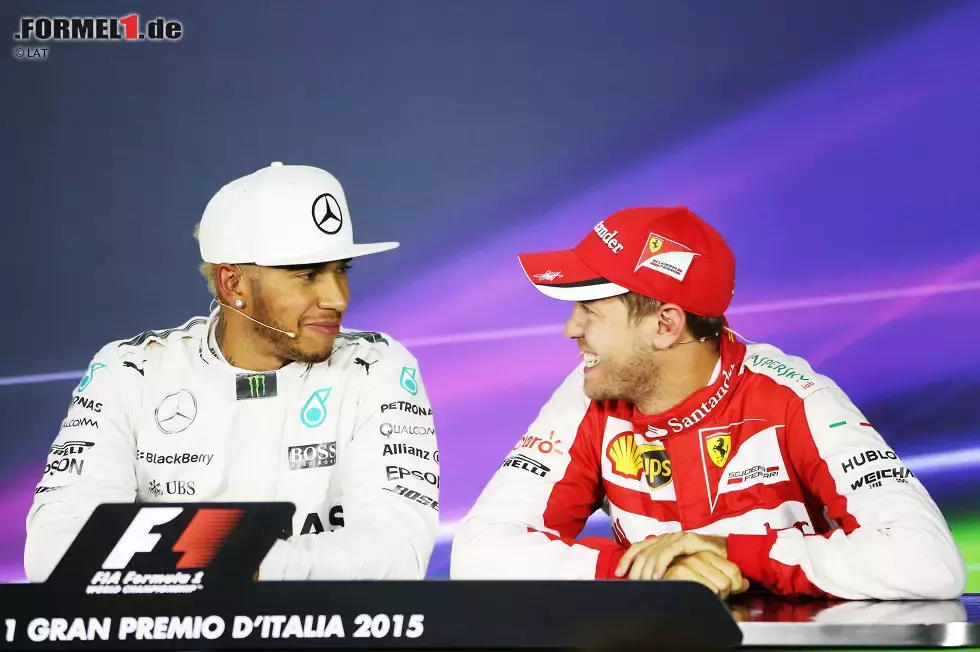 Foto zur News: Lewis Hamilton (Mercedes) und Sebastian Vettel (Ferrari)