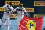 Foto zur News: Lewis Hamilton (Mercedes) und Felipe Massa (Williams)