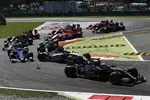 Foto zur News: Romain Grosjean (Lotus), Nico Hülkenberg (Force India), Marcus Ericsson (Sauber), Jenson Button (McLaren) und Fernando Alonso (McLaren)