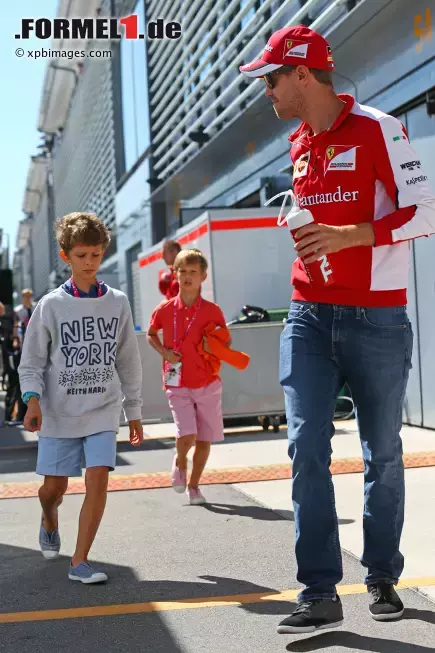 Foto zur News: Sebastian Vettel (Ferrari)