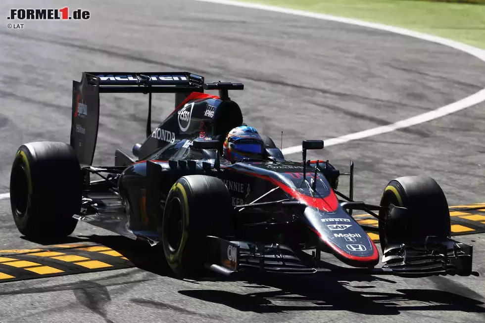 Foto zur News: Fernando Alonso (McLaren)