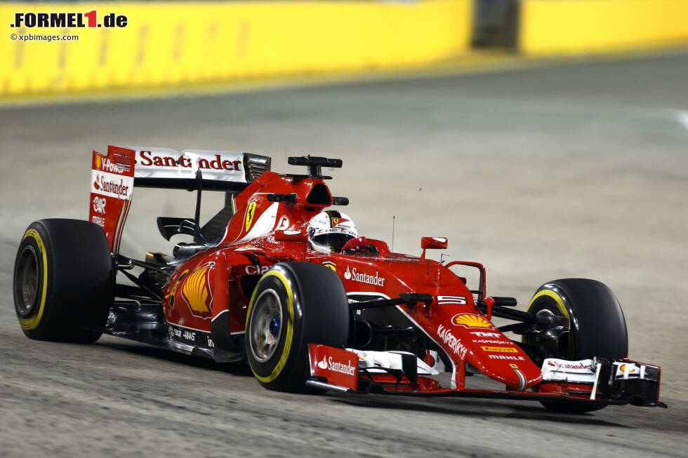 Foto zur News: Sebastian Vettel (Ferrari)