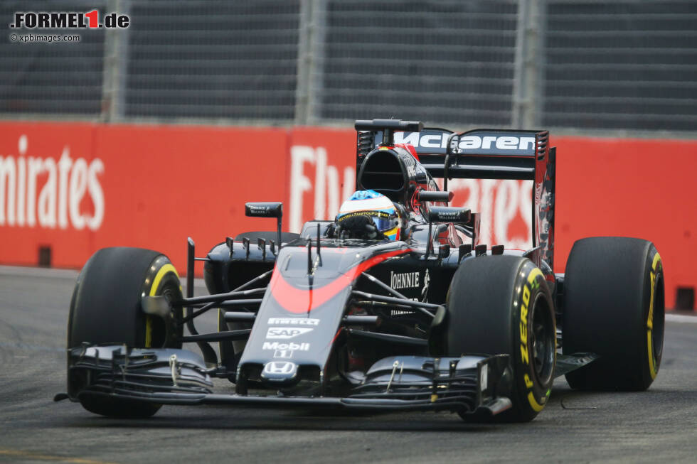 Foto zur News: Fernando Alonso (McLaren)