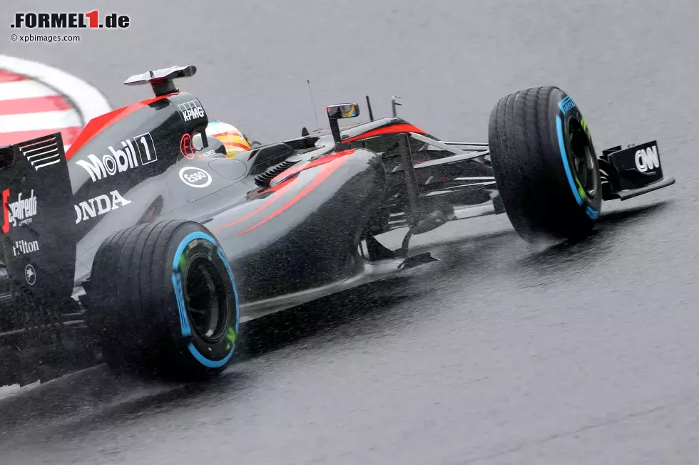 Foto zur News: Fernando Alonso (McLaren)