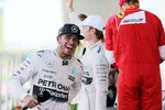 Foto zur News: Lewis Hamilton (Mercedes) und Sebastian Vettel (Ferrari)