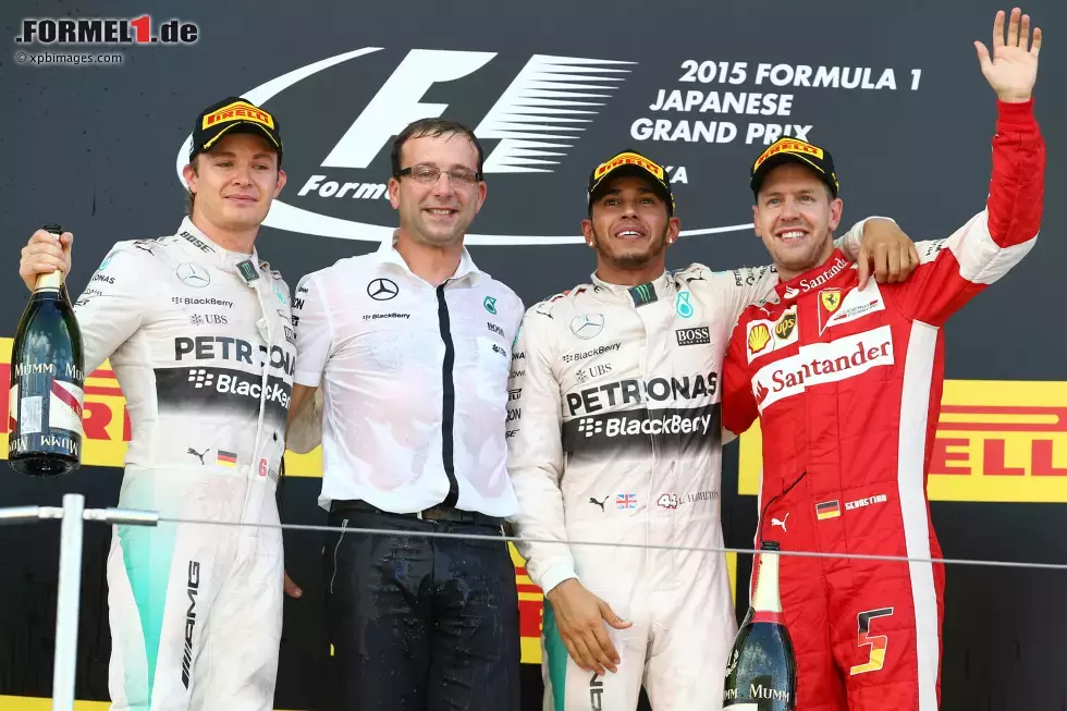 Foto zur News: Lewis Hamilton (Mercedes), Nico Rosberg (Mercedes) und Sebastian Vettel (Ferrari)