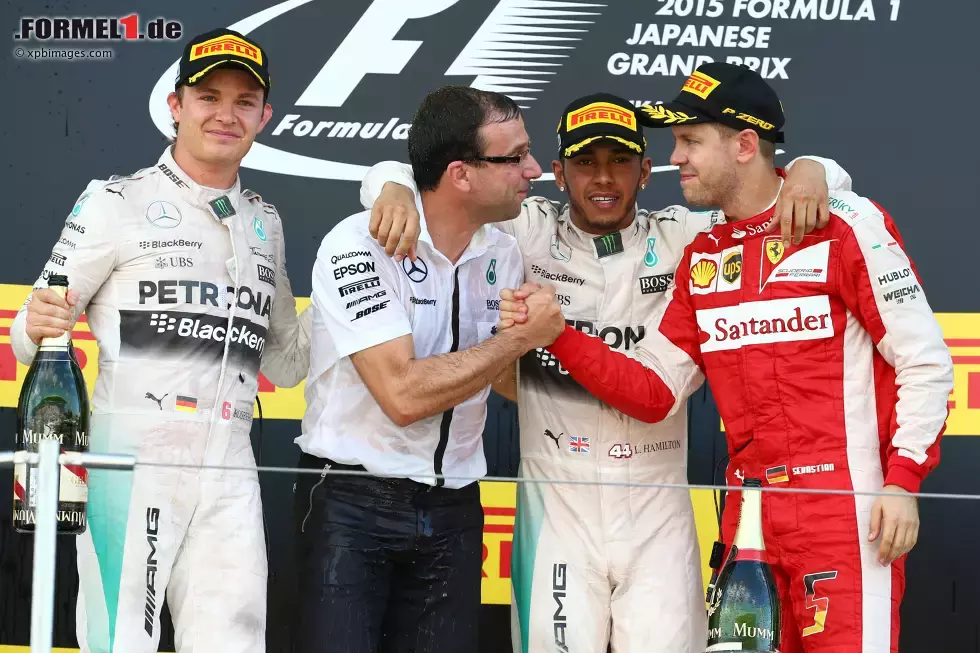 Foto zur News: Lewis Hamilton (Mercedes), Nico Rosberg (Mercedes) und Sebastian Vettel (Ferrari)