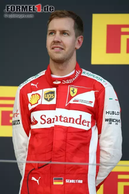 Foto zur News: Sebastian Vettel (Ferrari)