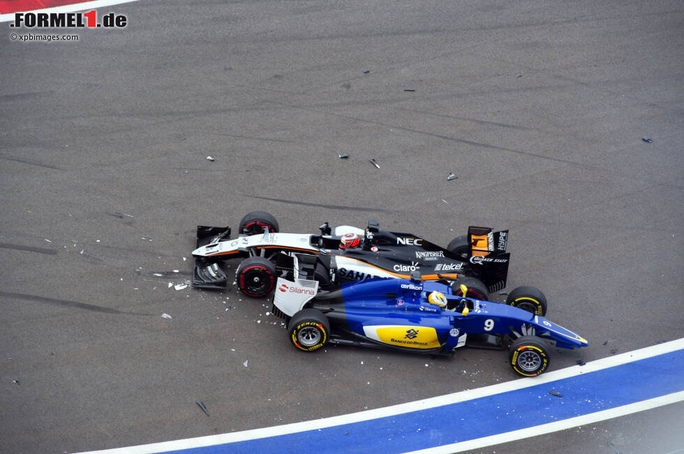 Foto zur News: Nico Hülkenberg (Force India) und Marcus Ericsson (Sauber)