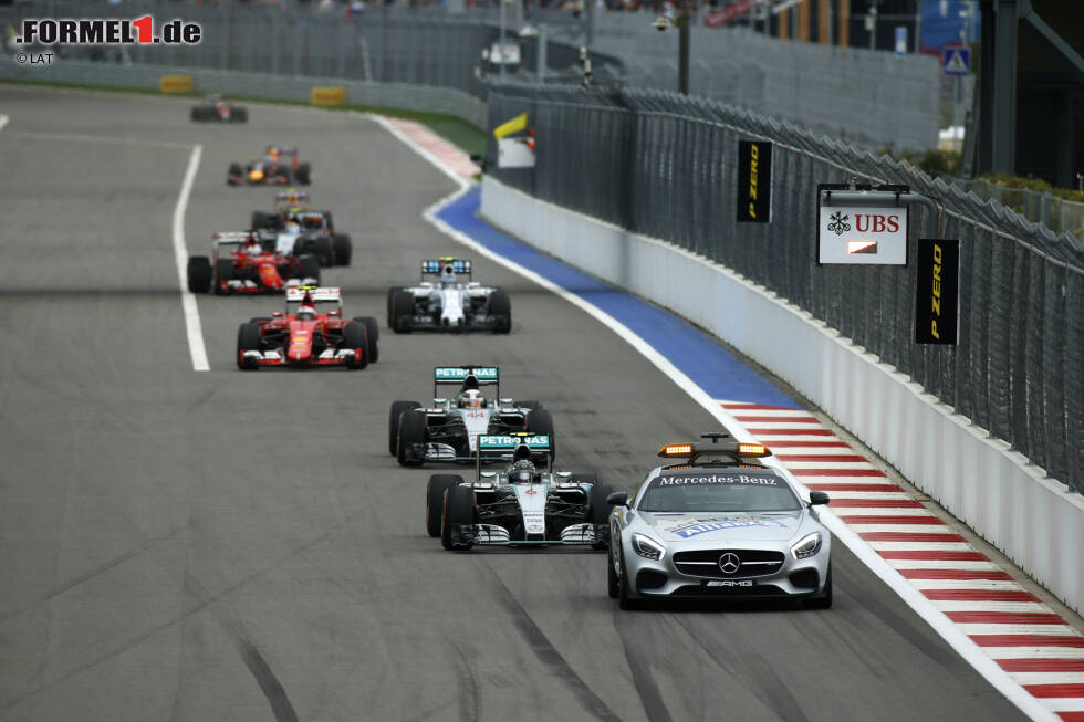 Foto zur News: Nico Rosberg (Mercedes), Lewis Hamilton (Mercedes), Kimi Räikkönen (Ferrari), Valtteri Bottas (Williams) und Sebastian Vettel (Ferrari)