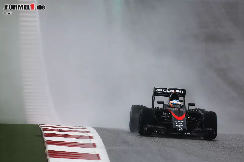 Foto zur News: Fernando Alonso (McLaren)