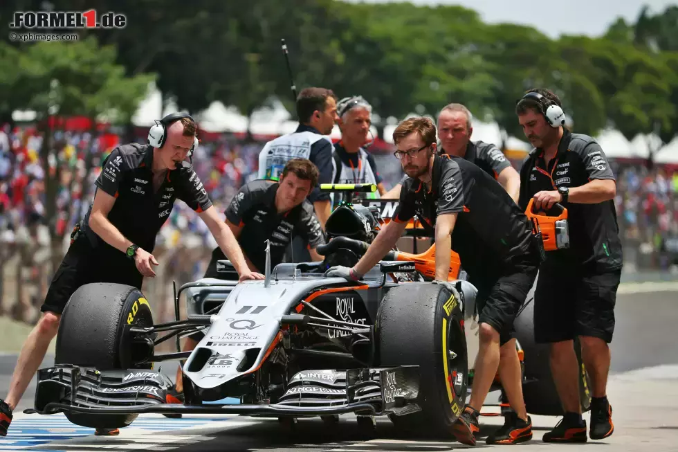 Foto zur News: Sergio Perez (Force India)