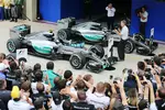 Foto zur News: Nico Rosberg (Mercedes) und Lewis Hamilton (Mercedes)