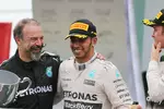 Foto zur News: Lewis Hamilton (Mercedes) und Nico Rosberg (Mercedes)