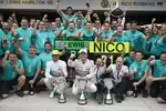 Foto zur News: Lewis Hamilton (Mercedes) und Nico Rosberg (Mercedes)