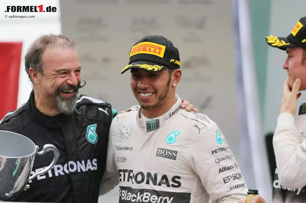 Foto zur News: Lewis Hamilton (Mercedes) und Nico Rosberg (Mercedes)