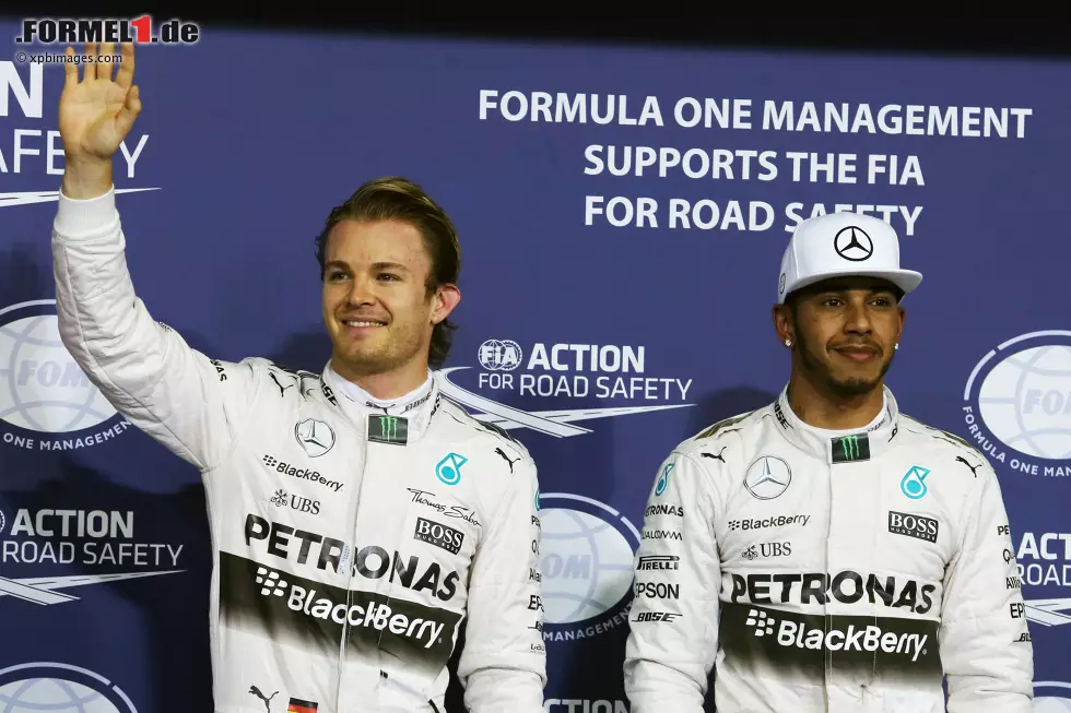 Foto zur News: Nico Rosberg (Mercedes) und Lewis Hamilton (Mercedes)