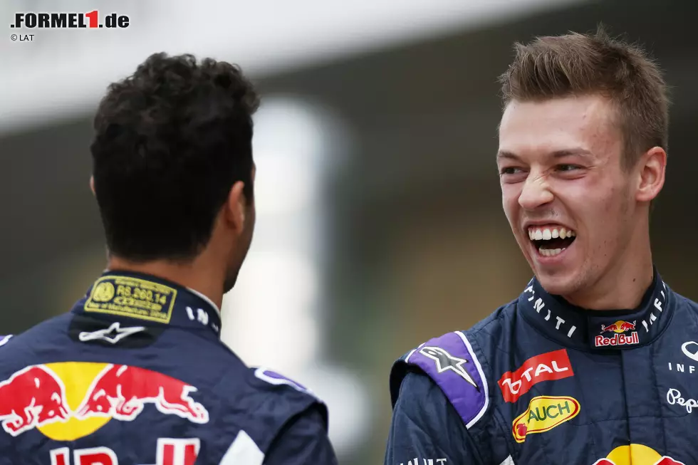 Foto zur News: Daniel Ricciardo (Red Bull) und Daniil Kwjat (Red Bull)