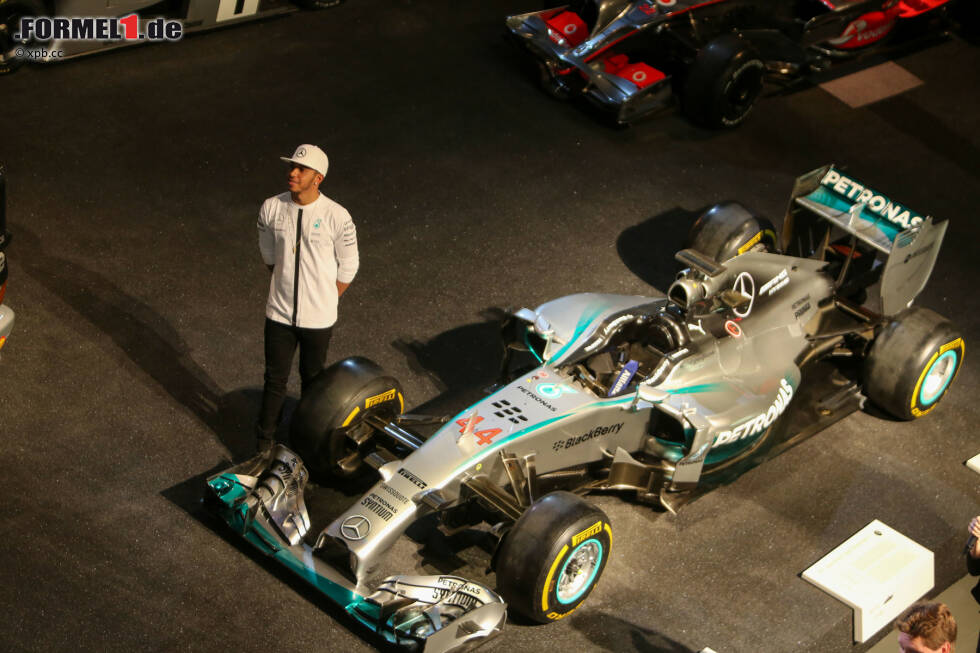 Foto zur News: Der Mercedes W05, das neueste Exponat im Mercedes-Benz-Museum