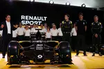 Foto zur News: Jolyon Palmer (Renault), Esteban Ocon (Renault) und Kevin Magnussen (Renault)