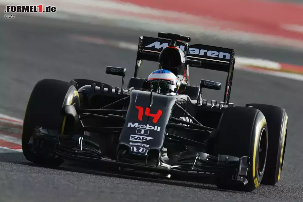 Foto zur News: Fernando Alonso (McLaren)