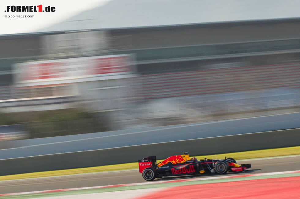 Foto zur News: Daniil Kwjat (Red Bull)