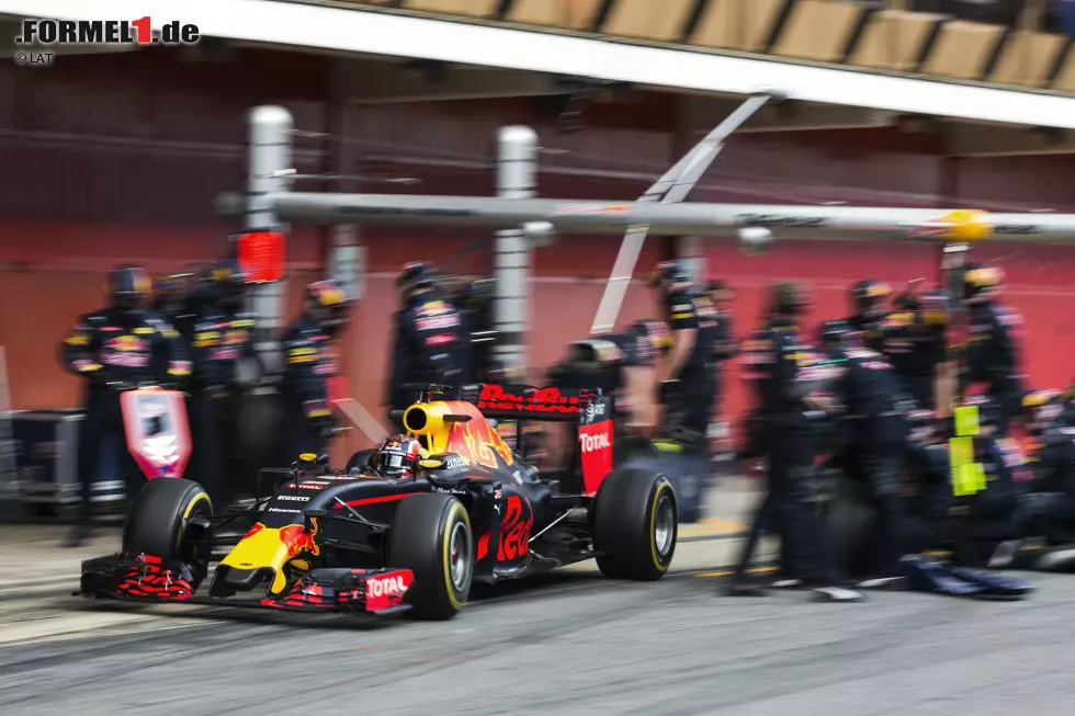 Foto zur News: Daniil Kwjat (Red Bull)