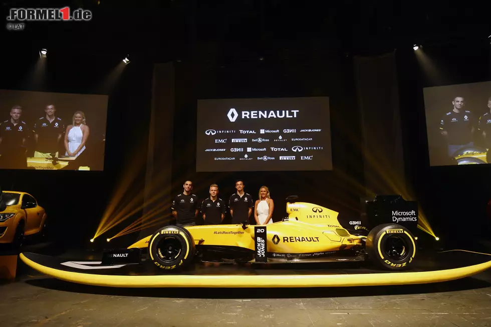 Foto zur News: Cyril Abiteboul, Kevin Magnussen (Renault) und Jolyon Palmer (Renault)