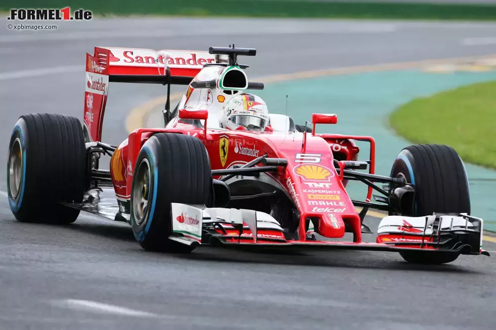 Foto zur News: Sebastian Vettel (Ferrari)