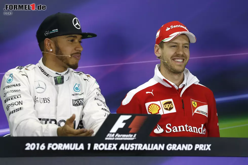 Foto zur News: Lewis Hamilton (Mercedes) und Sebastian Vettel (Ferrari)