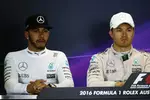 Foto zur News: Lewis Hamilton (Mercedes) und Nico Rosberg (Mercedes)