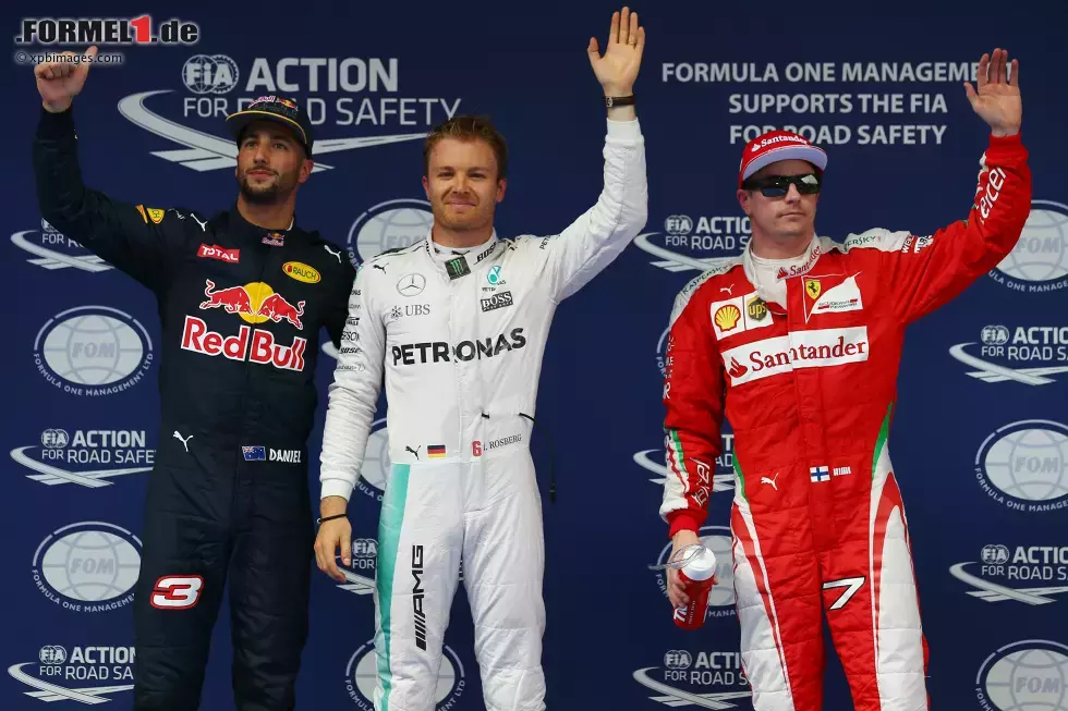 Foto zur News: Nico Rosberg (Mercedes), Daniel Ricciardo (Red Bull) und Kimi Räikkönen (Ferrari)