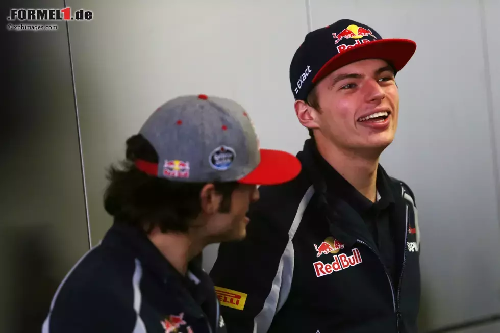 Foto zur News: Carlos Sainz (Toro Rosso) und Max Verstappen (Toro Rosso)