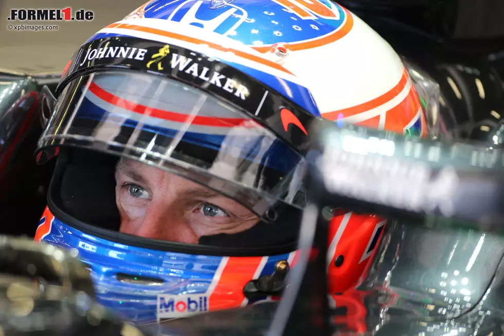 Foto zur News: Jenson Button (McLaren)